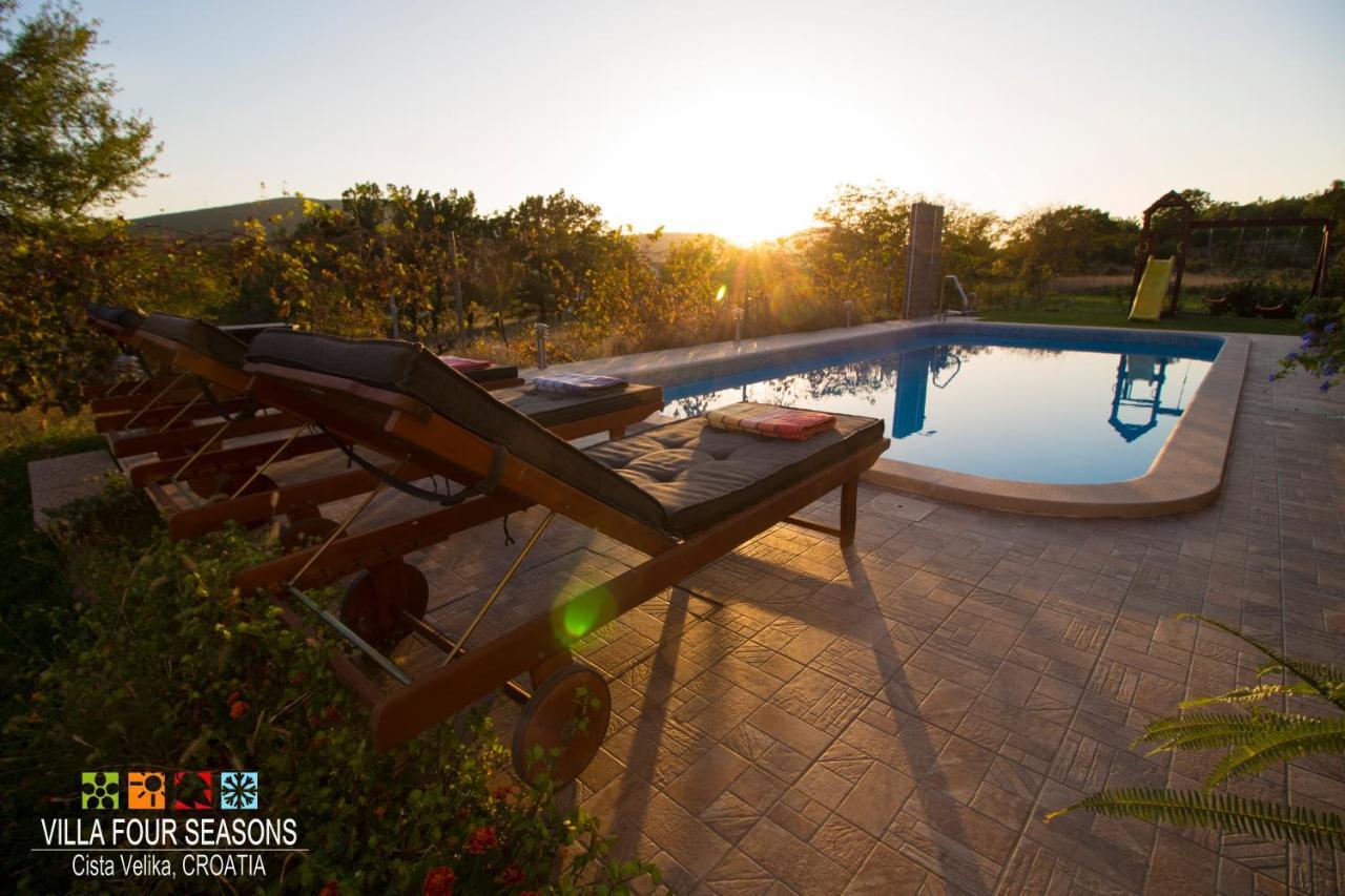 Villa Four Seasons, Heated Pool And 3 En-Suite Bathrooms Velika Čista Εξωτερικό φωτογραφία