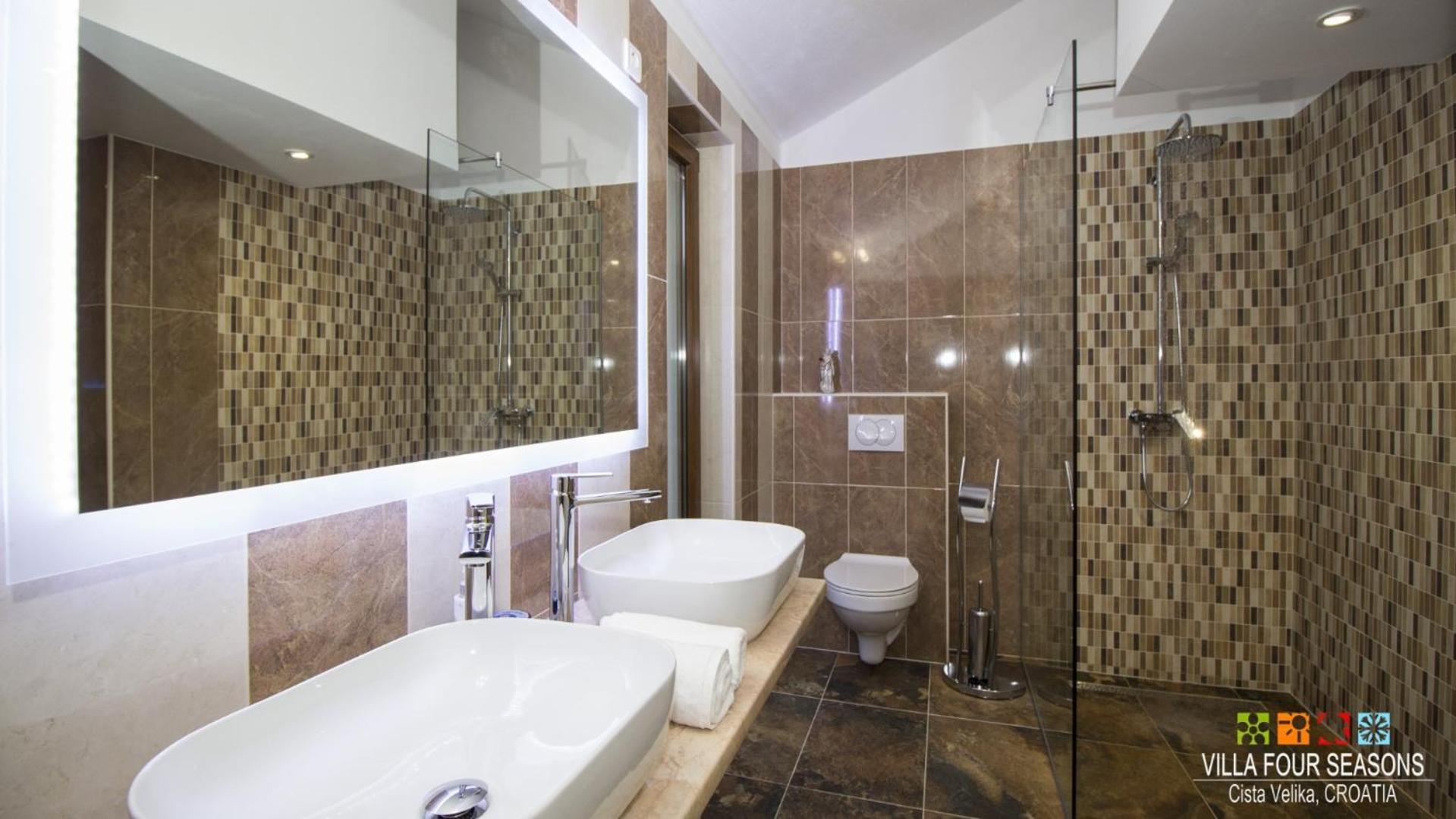 Villa Four Seasons, Heated Pool And 3 En-Suite Bathrooms Velika Čista Εξωτερικό φωτογραφία